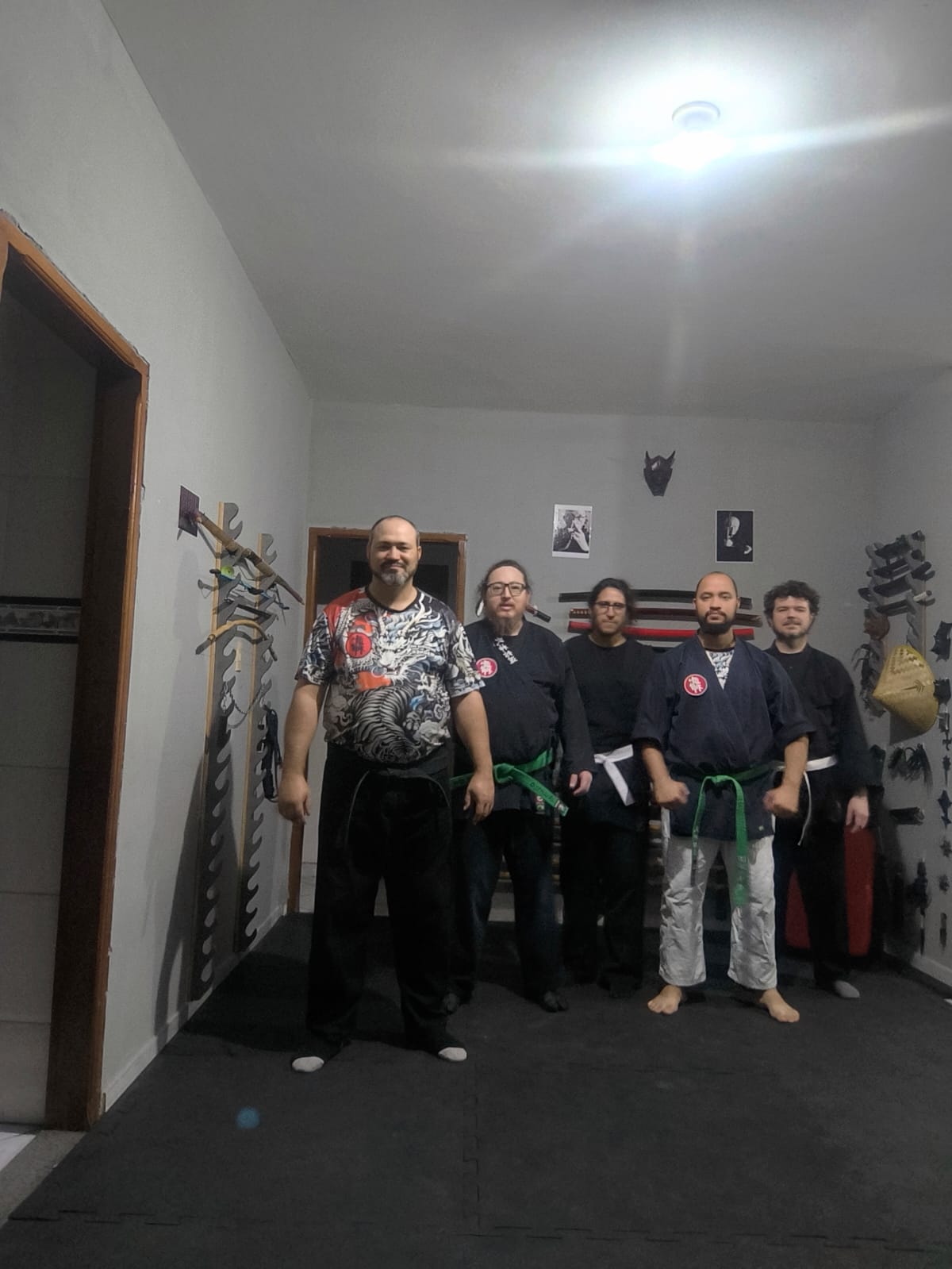 Turma reunida no dojo